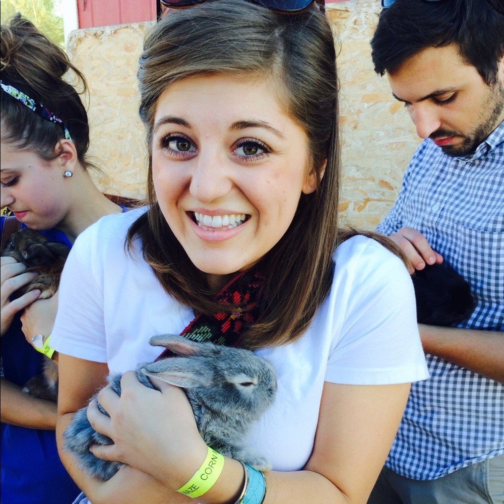 Meet your Posher, Vanessa